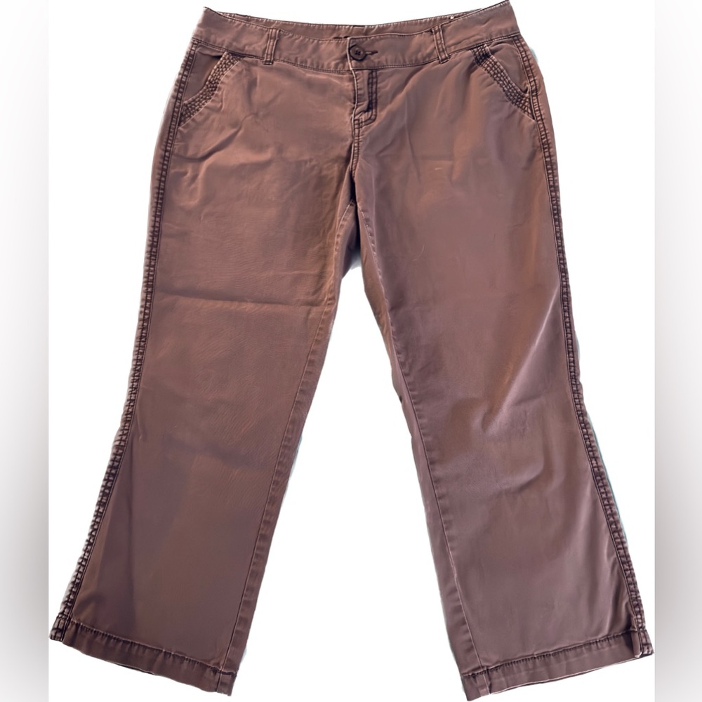 Maurice’s Gray Capris